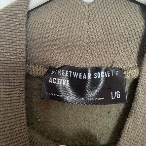 Mock Crewneck - Picture 5 of 12